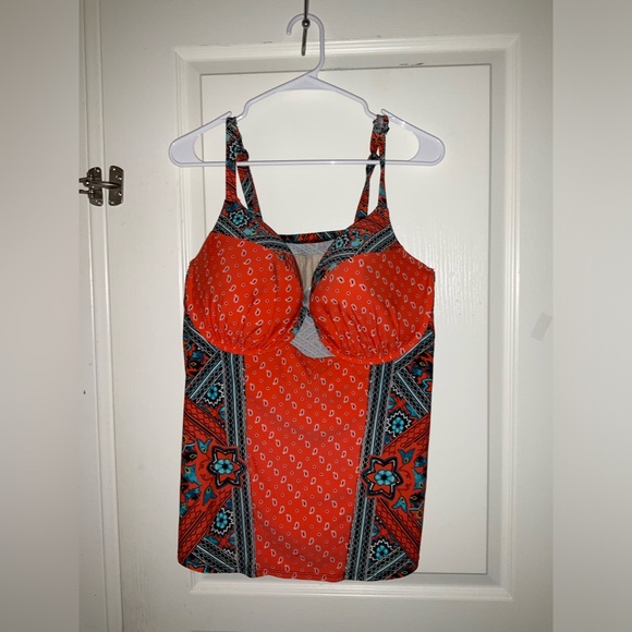 Cacique Swimwear Orange and Blue Paisley Print Front Cutout Tankini Top - Picture 1 of 6